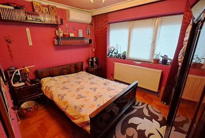 Apartament cu 4 camere decomandat în Central - 9