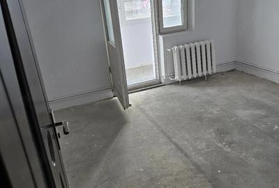 Apartament cu 3 camere decomandat în Central - 8