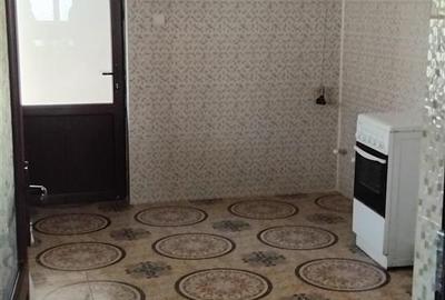 CASA ROMANESTI  5 CAMERE - 9