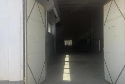 Spațiu comercial, de 300 mp, în Central - 7