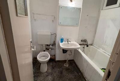 Apartament cu 2 camere decomandat în Dristor