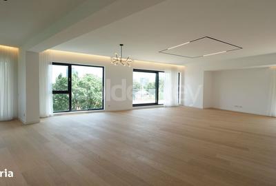 Apartament cu 4 camere în Primăverii - 9