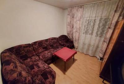 Apartament cu 3 camere decomandat în Independenței - 4
