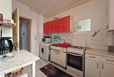 Apartament cu 3 camere circular în Astra - 8