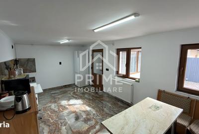 Casă cu 3 camere decomandat cu Teren 514 Mp în Central - 2