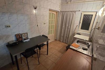 Garsonieră decomandată în 23 August (Cațelul) - 2