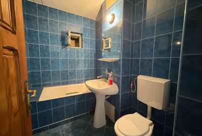 Apartament 3 camere, decomandat, 80 mp, Cartier 1 Mai, Zona Spitalul Nr. 1 - 8