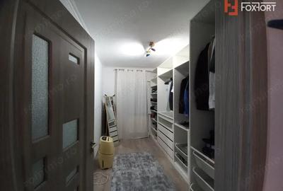 Apartament cu 3 camere decomandat în Lipovei - 5