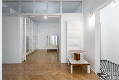 VAND APARTAMENT TREI CAMERE MAGNIFICE, SUPERB! APROAPE DE ORICE - 2