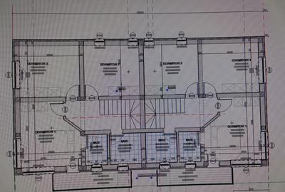 Casă cu 4 camere în Central - 2