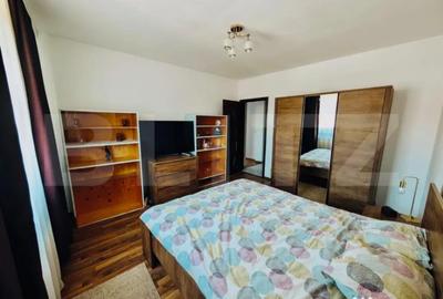Apartament cu 3 camere decomandat în Sânpetru - 4