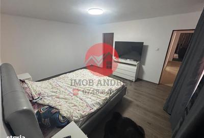 Apartament cu 4 camere decomandat în Central - 14