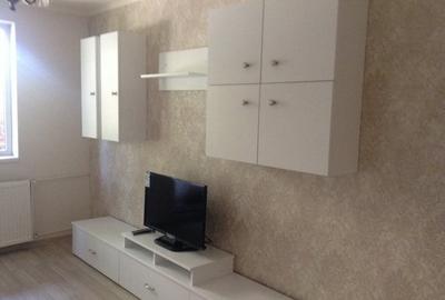 Apartament cu 2 camere semidecomandat în Spitalul Județean