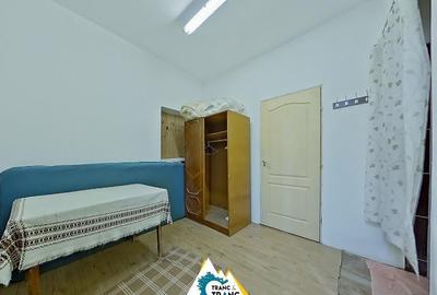 Casa cu 13 locuri de cazare pentru muncitori in Vladimirescu - 2