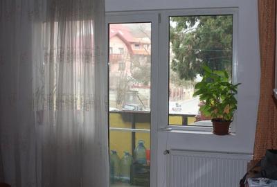 Apartament cu 2 camere semidecomandat, mobilat în Grigorescu