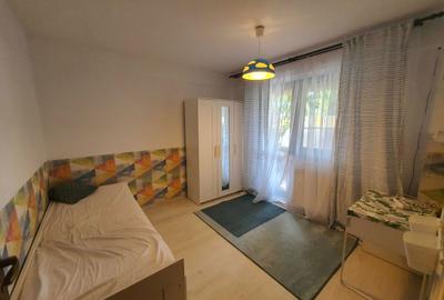 Apartament cu 3 camere semidecomandat în Apărătorii Patriei - 4