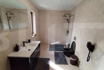 Casă cu 3 camere cu Teren 2300 Mp în Central - 7