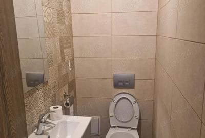 Apartament cu 3 camere decomandat în Gheorghe Lazăr
