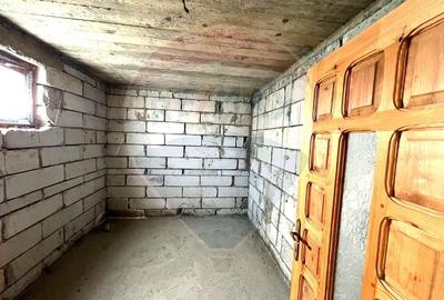 Casa / Vila cu 6 camere de vanzare in BUHUSI Judetul BACAU - 10