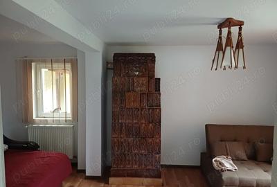 Casă în Gherghița - 6