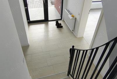 Casă cu Teren 250 Mp în Filipeștii de Târg - 2