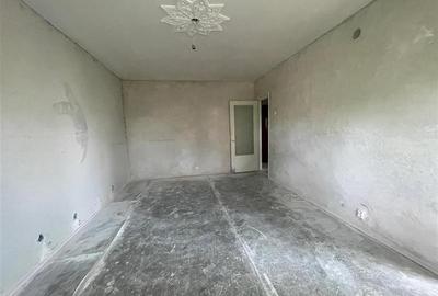 Apartament cu 2 camere decomandat în E3 - 6