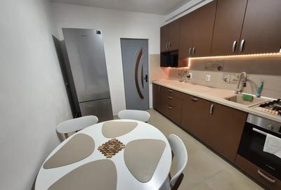 Apartament cu 3 camere decomandat în Florești - 4