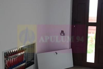 Sabareni, casa noua, 3 camere, 2 bai, bucatarie, t... - 11