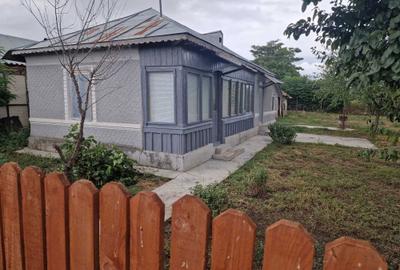 Casă cu 3 camere în Exterior Vest