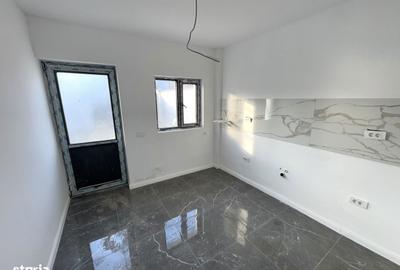 Casă cu 4 camere cu Teren 250 Mp în Ciurea - 2