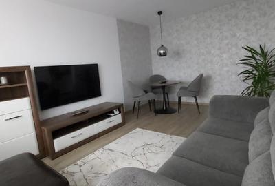 Apartament 2 camere decomandat - Tomis Nord-Ciresica - 500 euro/luna (Cod E6) - 1