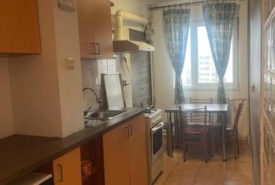 Apartament cu 3 camere semidecomandat în Drumul Taberei - 4