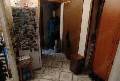 Apartament 2 camere decomandat, Inel 1 - 3
