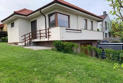 Casă cu 2 camere cu Teren 500 Mp în Florești - 2