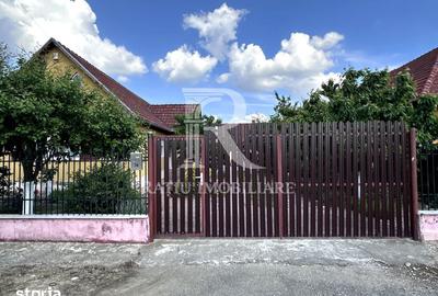 Casă cu 2 camere cu Teren 697 Mp în Oșorhei