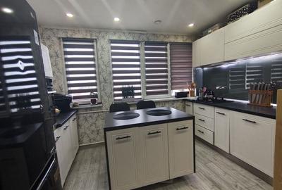 Apartament cu 3 camere decomandat, mobilat în Titan - 1