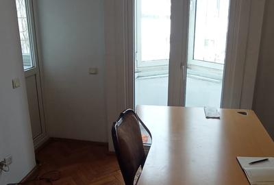 Garsonieră decomandată în P-ța Romană - 2