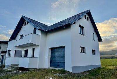 Casă cu 4 camere în Exterior Vest - 2