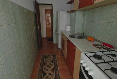 Apartament cu 2 camere decomandat în Micro 21 - 7