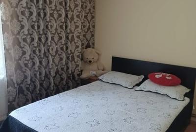 Proprietar , închiriez apartament în Reșița - 1