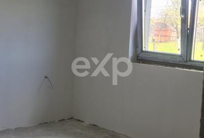 Casă individuală cu 3 camere cu Canalizare în Albota - 7