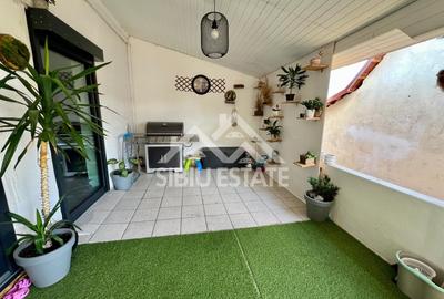 Casa moderna, spatioasa, curte generoasa pe un nivel in Sura Mare - 13