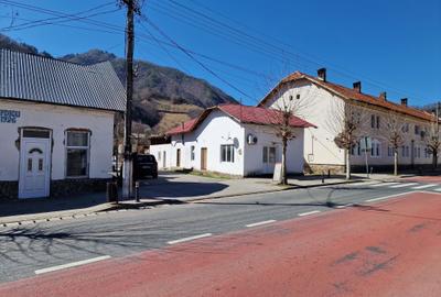 Spațiu comercial, de 120 mp, în Central - 5