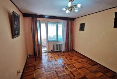 Apartament cu 3 camere decomandat în Central - 9