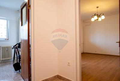 Vanzare apartament 3 camere-renovat, luminos si spatios, zona Iancului - 13
