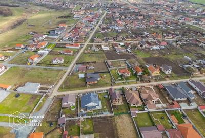 Casă cu 5 camere cu Teren 552 Mp în Zădăreni - 7