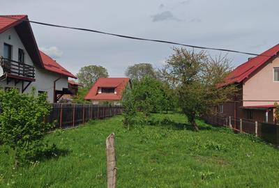 Teren agricol intravilan de 2160 mp, în Breaza de Sus