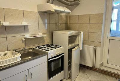 Apartament cu 2 camere decomandat în Central - 2