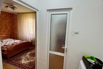 Apartament cu 2 camere semidecomandat în Podu Roș - 8