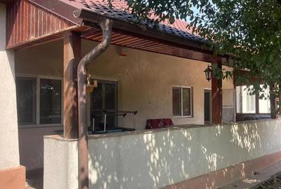 Casă cu 5 camere în Cobadin - 5